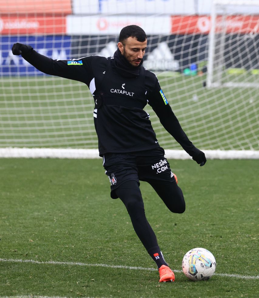 سايس شفي من الاصابة وحاضر غدا