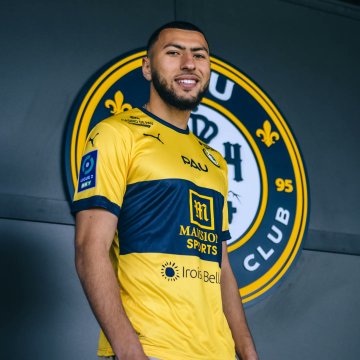 اعارة البكراوي الى  بو  الفرنسي