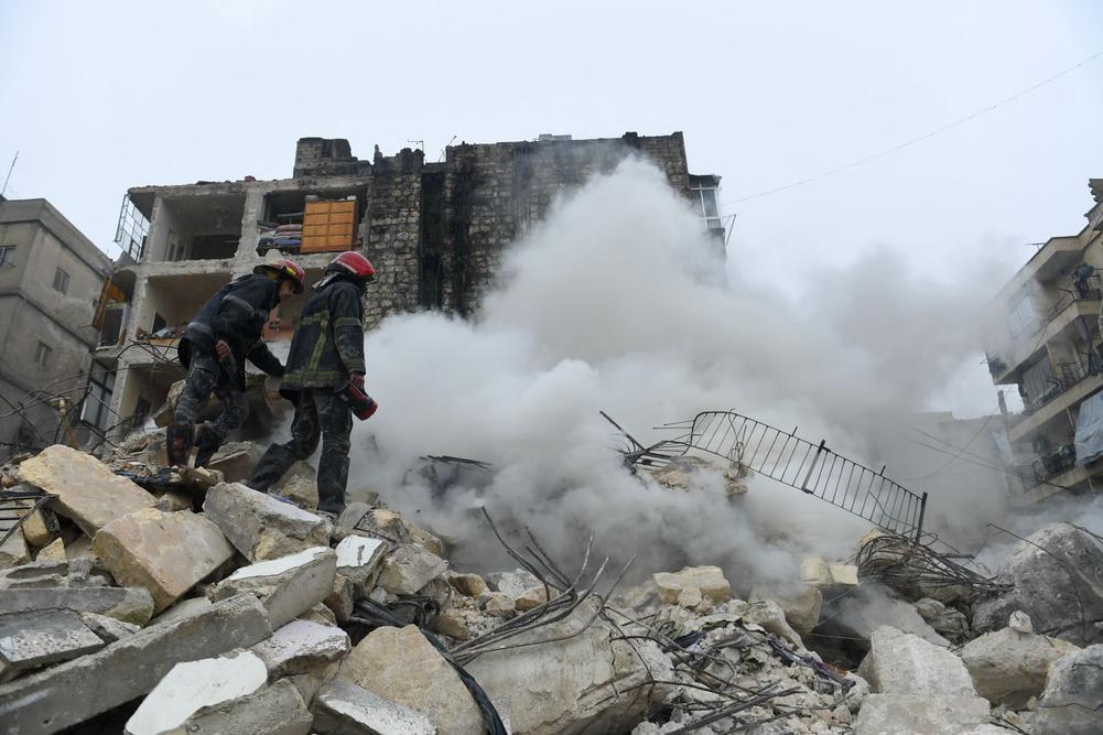 تضامن عالمي مع ضحايا الزلزال في سوريا وتركيا