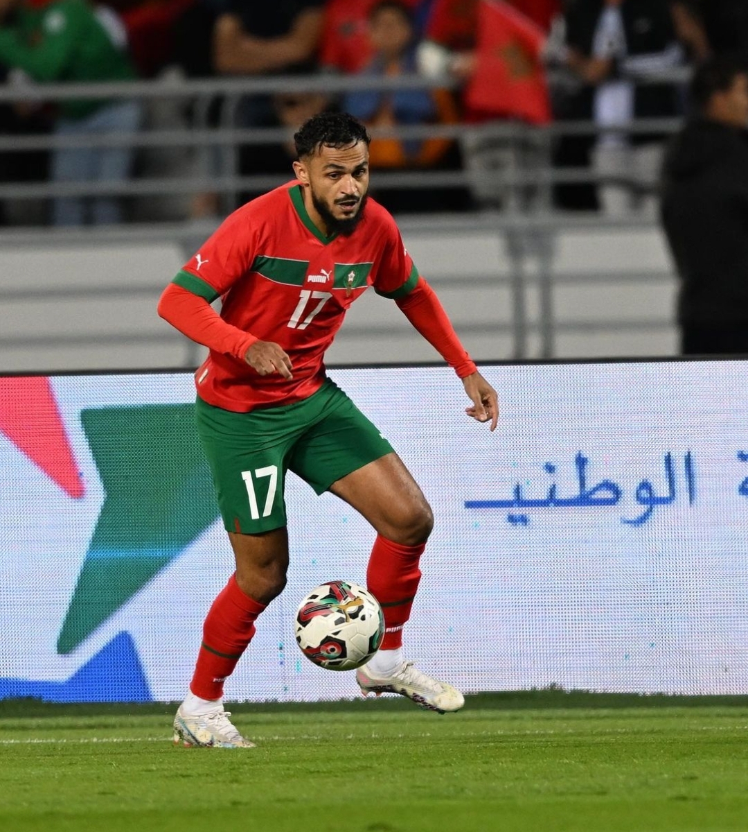 الناخب الوطني: منحت القميص لبوفال ولم يرده لي الا مبللا