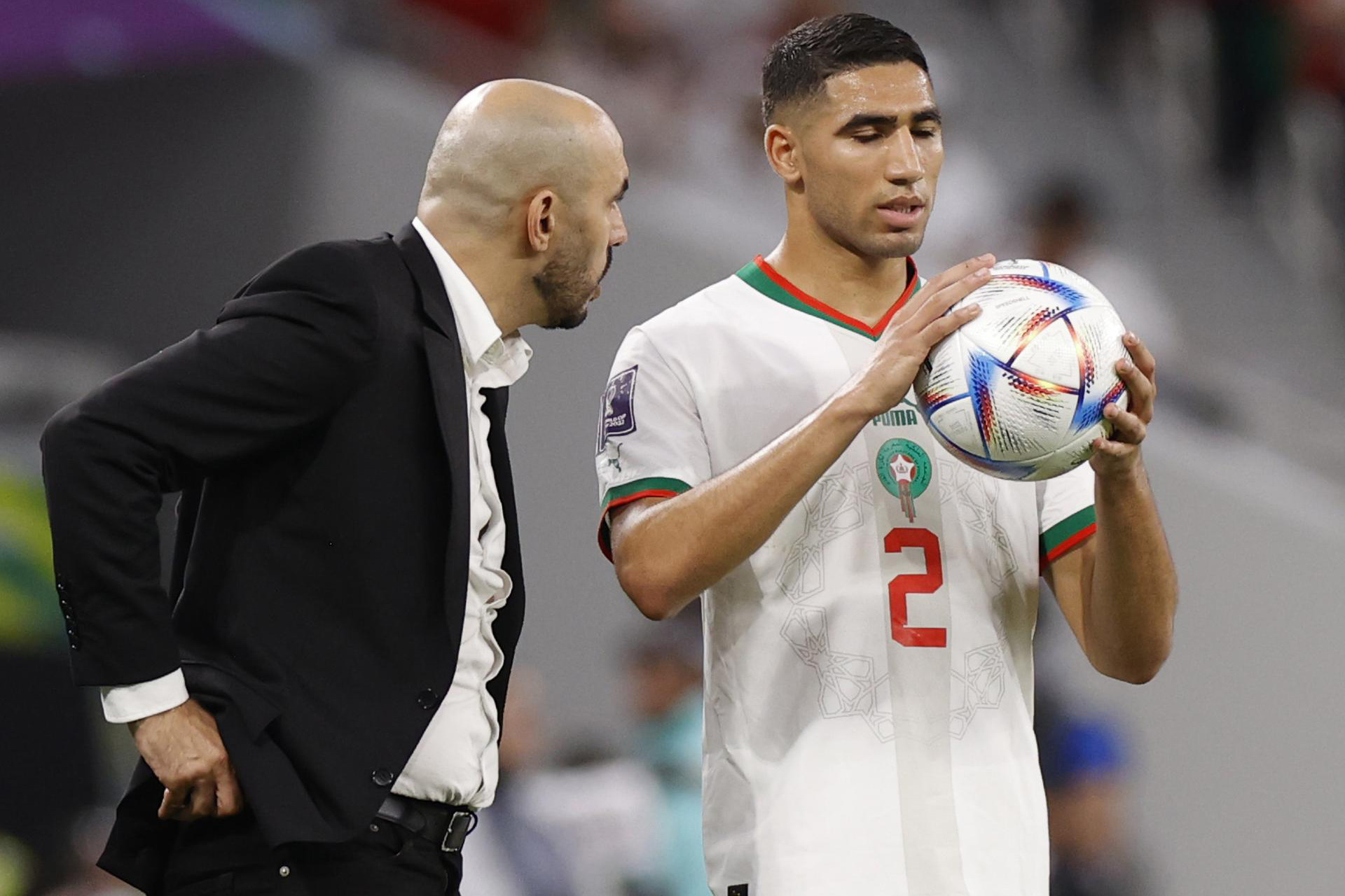 الناخب الوطني عن أشرف حكيمي: إنه هادئ ومركز مع باريس سان جيرمان