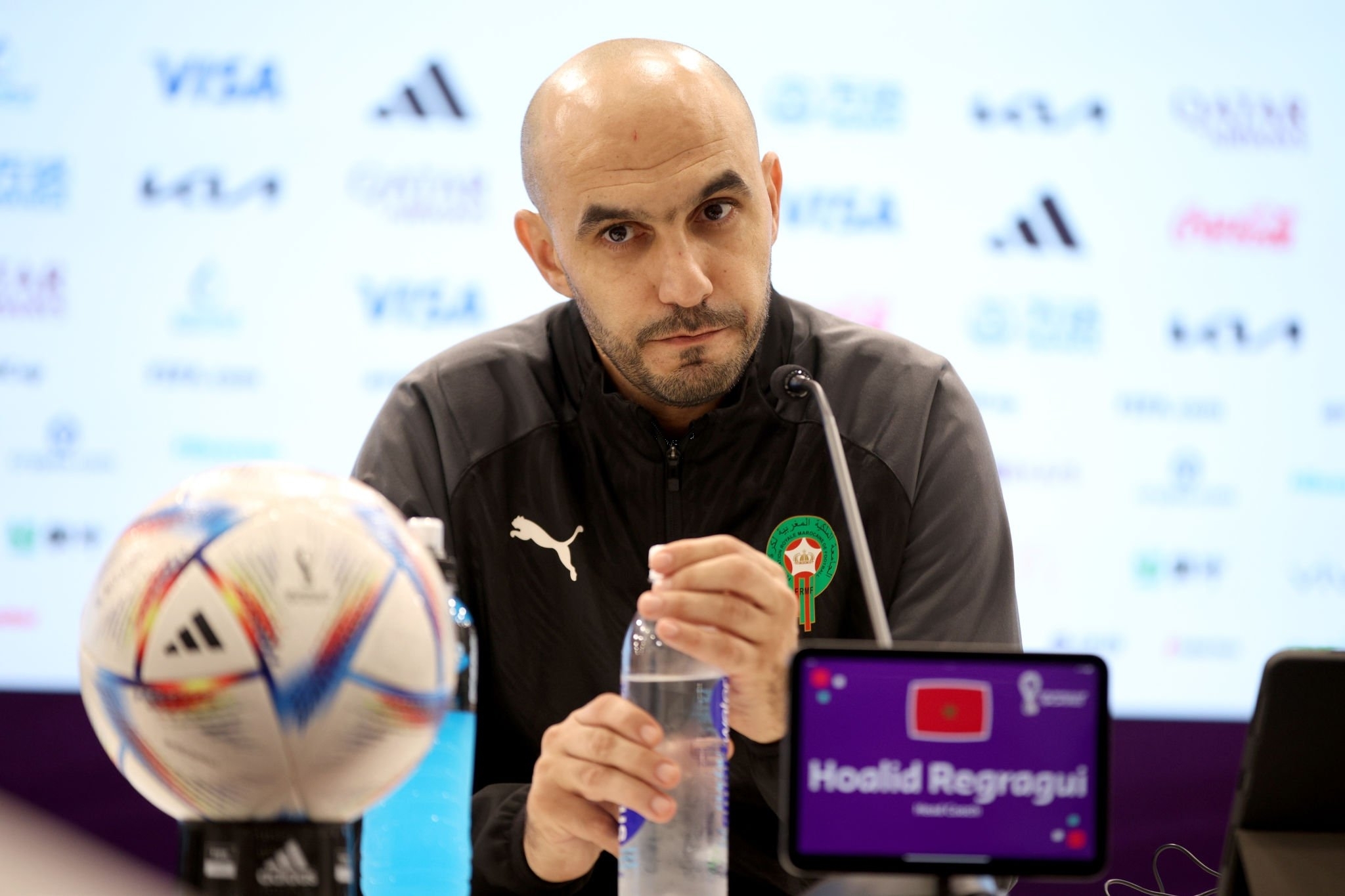 الركراكي: أتابع مباريات البطولة وكنتخبع باش ميشوفني حد