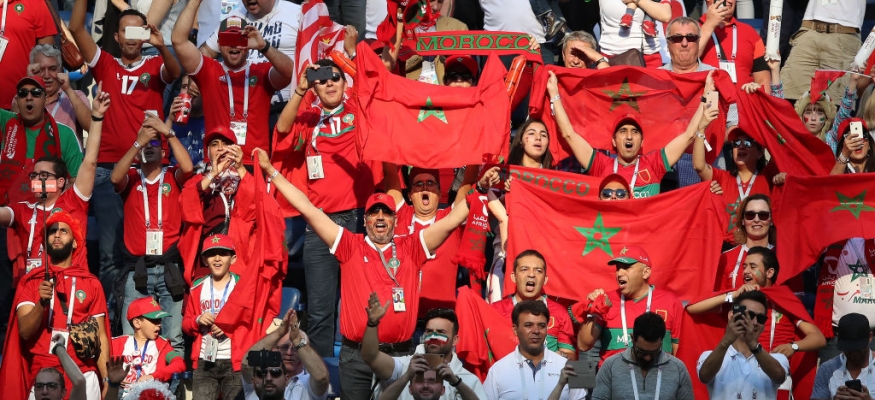 أجواء غير عادية بجنبات ملعب طنجة الكبير