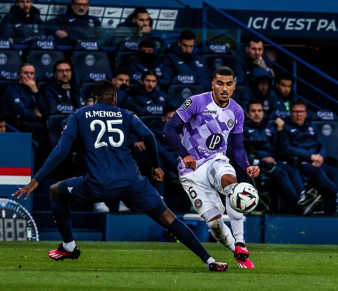 تيرمومتر أسود العالم