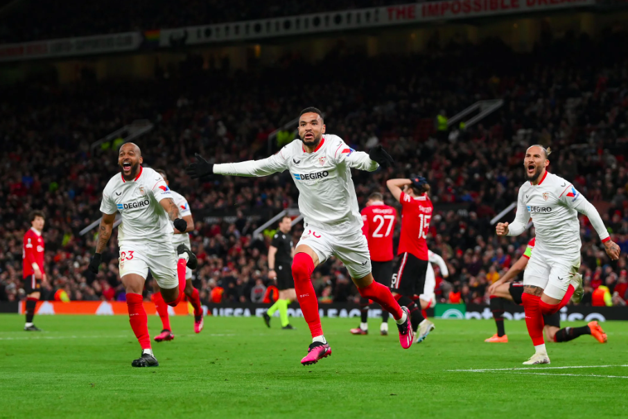 الغوليادور النصيري:  لا يهم من سجل المهم الكرة دخلت المرمى 