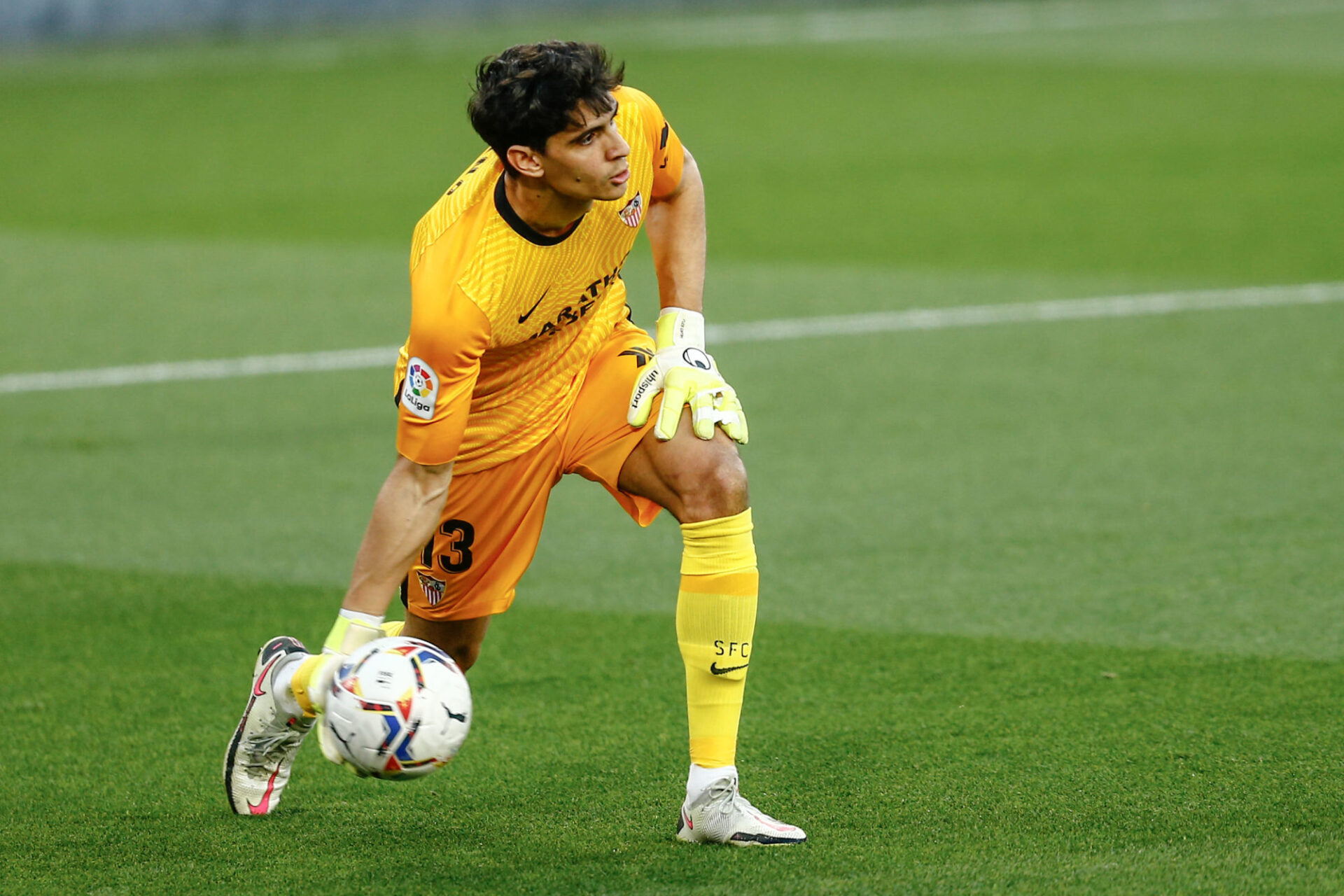 لهذه الاسباب أبعد بونو من عرين اشبيلية