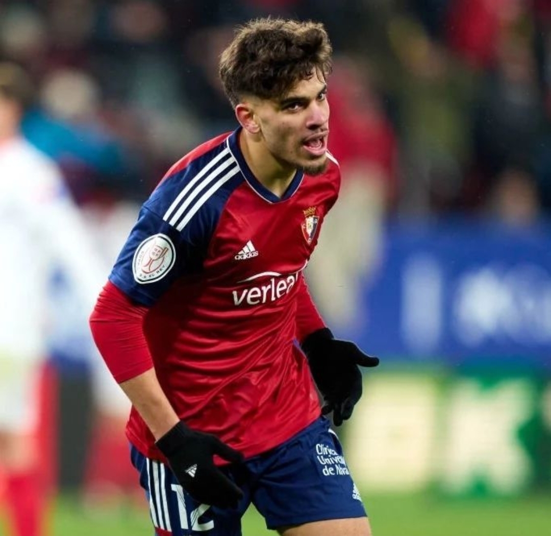 هل يستطيع الزلزولي التفوق على رافينيا صاحب الأرقام الهزيلة؟