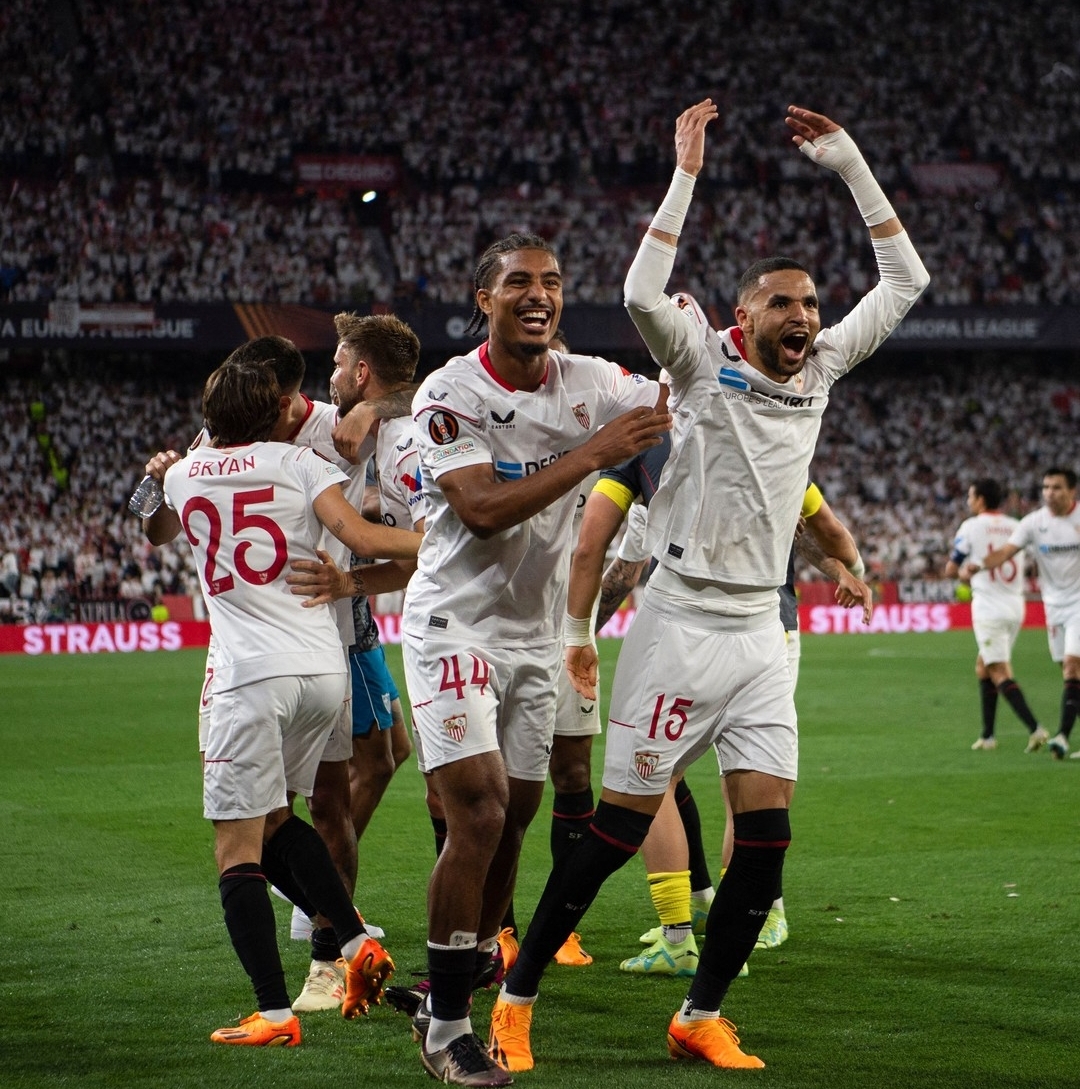 النصيري يستعيد موقعه كمهاجم عالي التصنيف