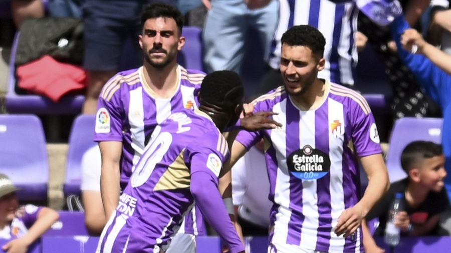 بيزلانو يستعد للاعتماد على املاح من البداية