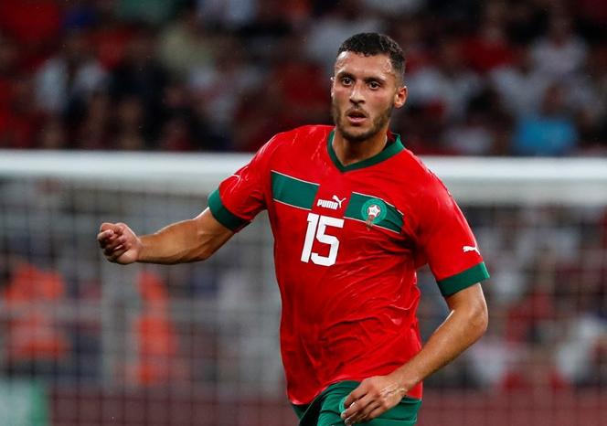 أملاح يؤكد للركراكي أن مكانه محجوز بعرين الأسود