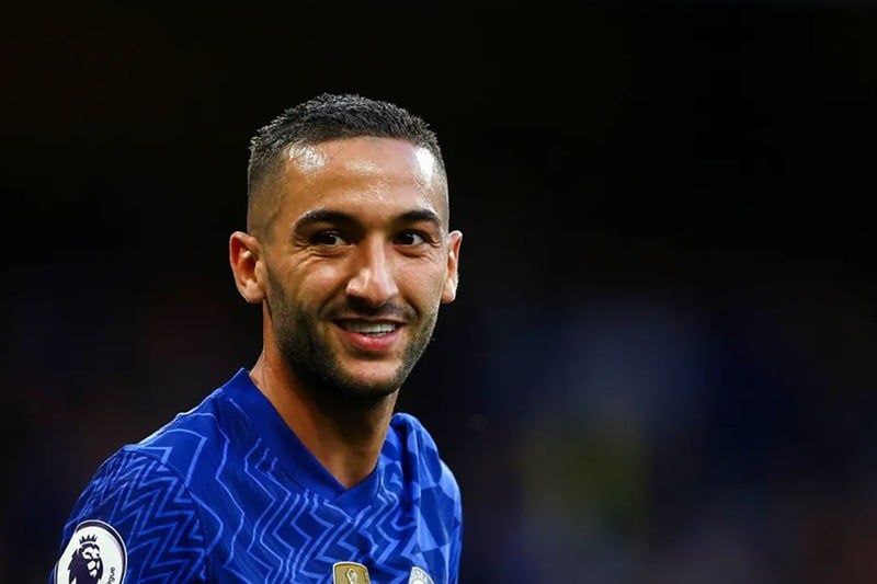 نجم ويست هام السابق ينصح زياش بتجاهل الـ بي.إس.جي والإنضمام لسپورز