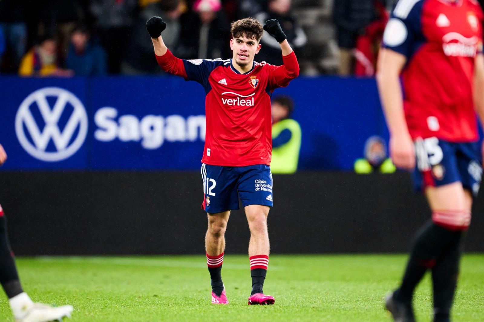 أرقام الزلزولي مع أساسونا