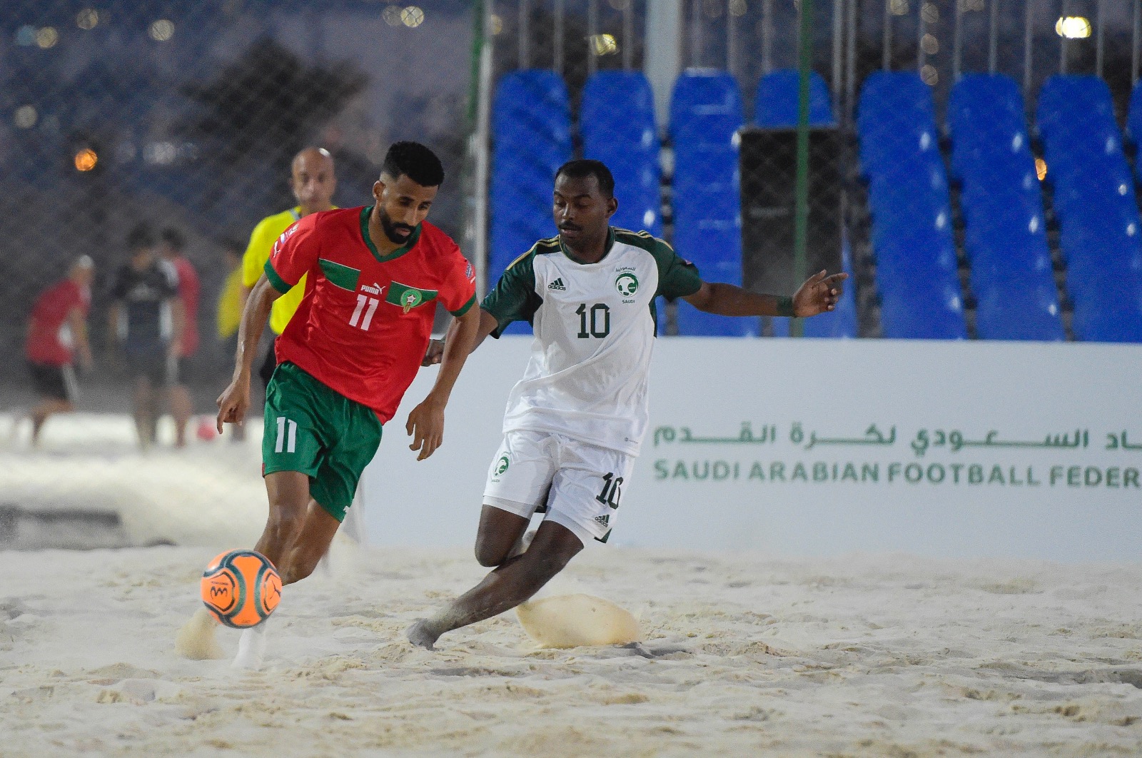 المنتخب الشاطئي يخسر أول مباراة له في كأس العرب