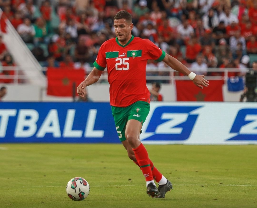 إسماعيل قندوس: الظهور الأول