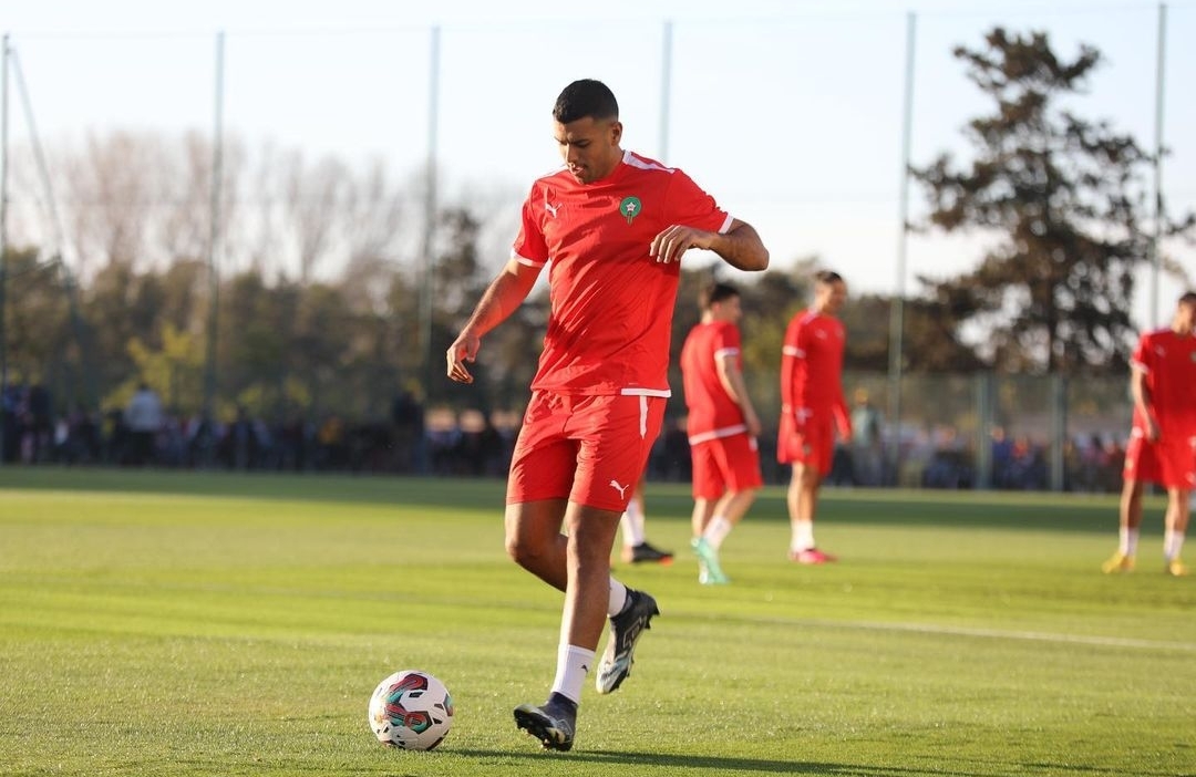 اشديرة يلتحق بالأسود ويسافر إلى جنوب إفريقيا