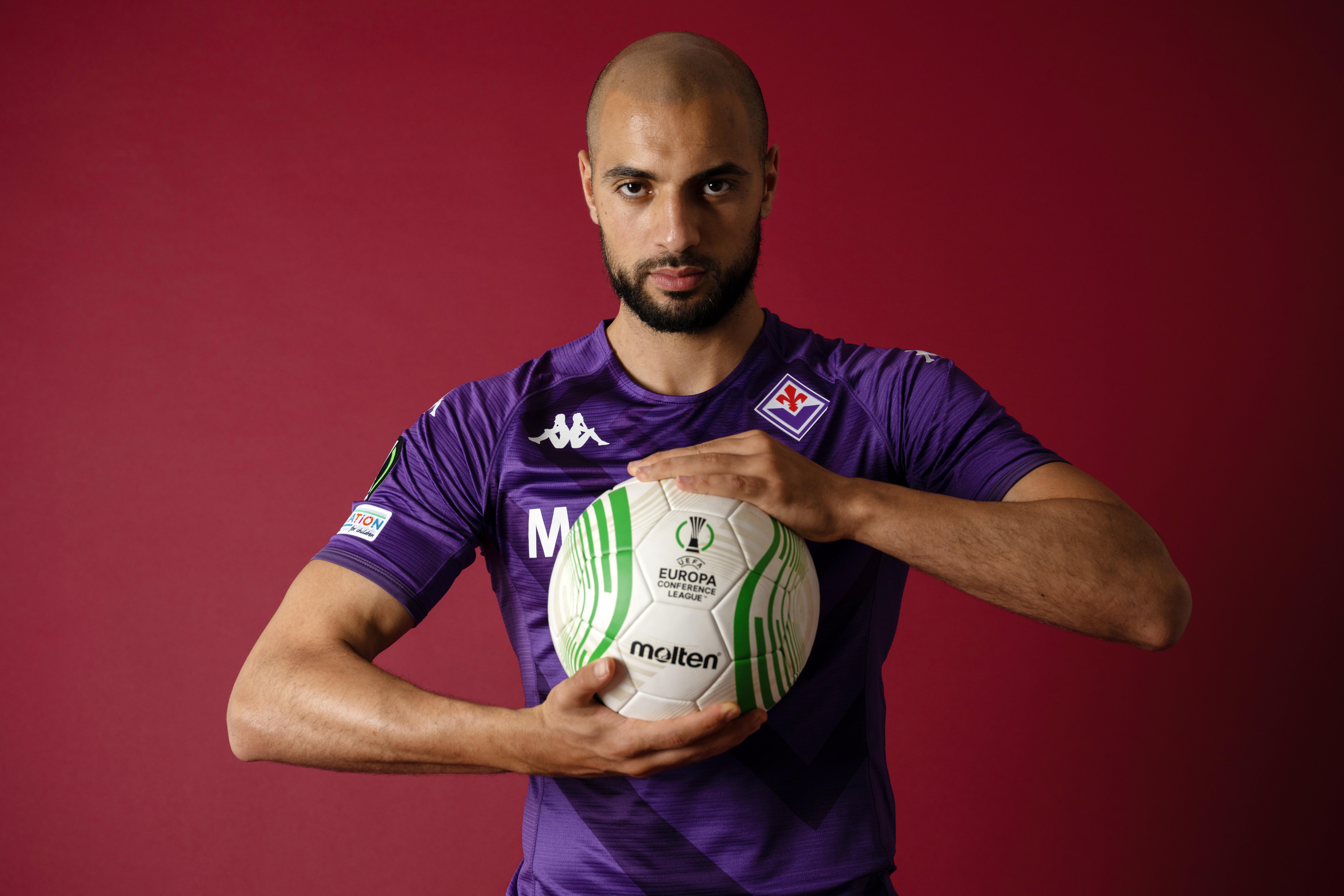 صراع ثلاثي حول أمرابط.. متى ينتهي؟