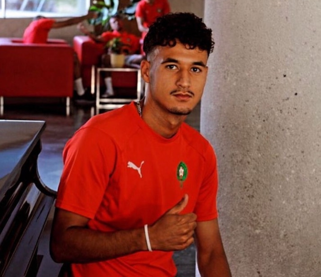 عمر الهيلالي،: ربح جديد