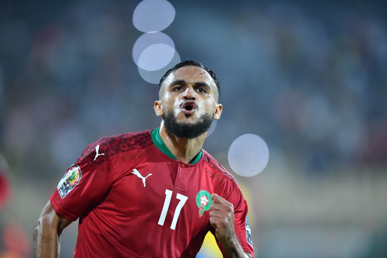 سفيان بوفال مهدد بالغياب عن الكان !!