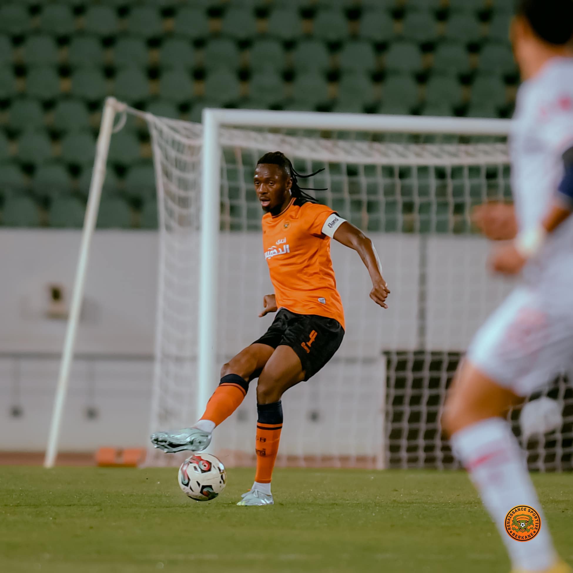 دايو وواتارا لاعبا بركان يواجهان الأسود وديا‎