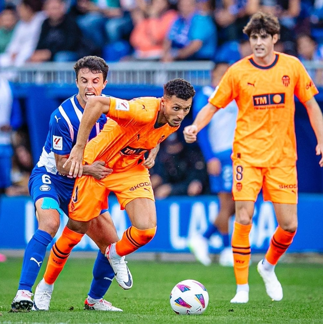 أملاح: سعيد بعودتي للأسود وفالنسيا رهاني الكبير