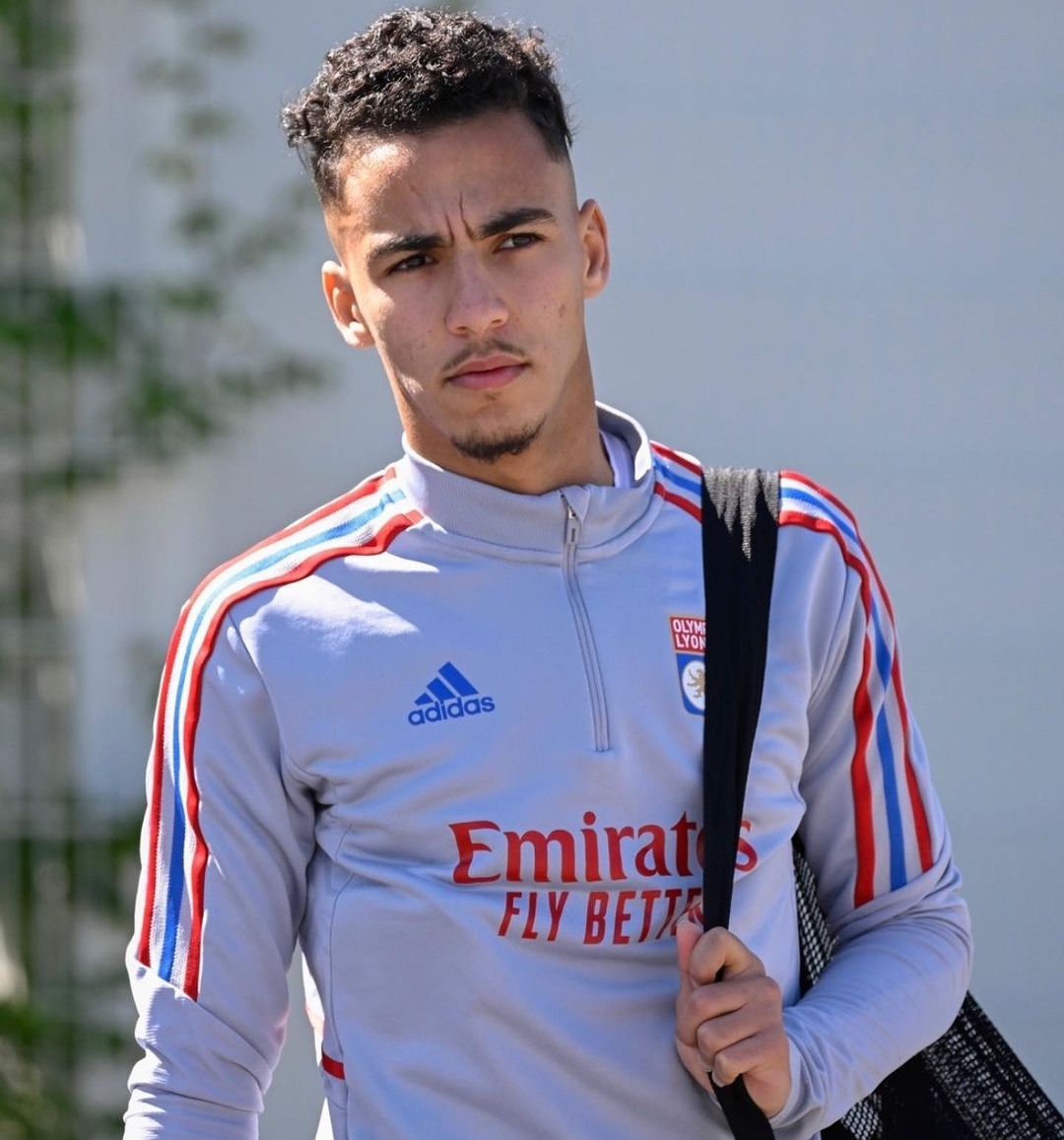 أشرف لعزيري في مجموعة أولمبيك ليون لمواجهة لوهافر