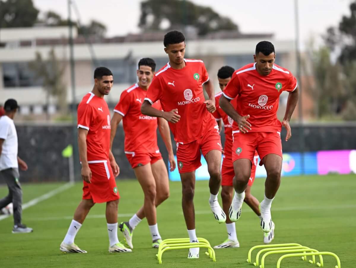 الفريق الوطني يخوض حصة تدريبية أخيرة اليوم الإثنين