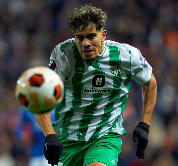 الزلزولي والكعبي اساسيان