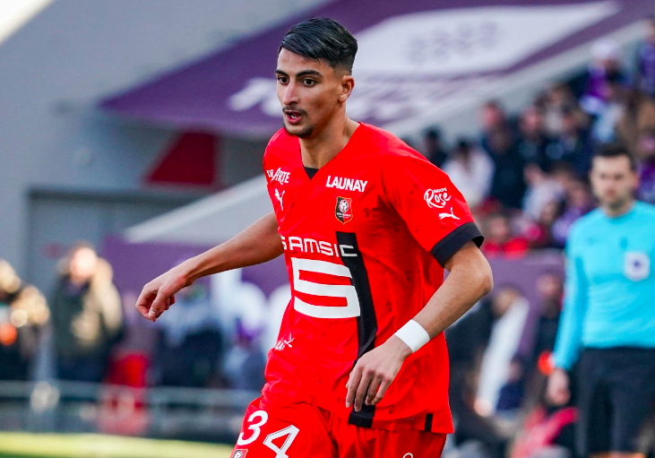 ابراهيم صلاح تابع المباراة من الاحتياط