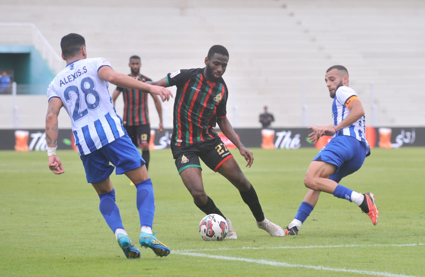 الصوابي يقود الجيش لإسقاط اتحاد طنجة