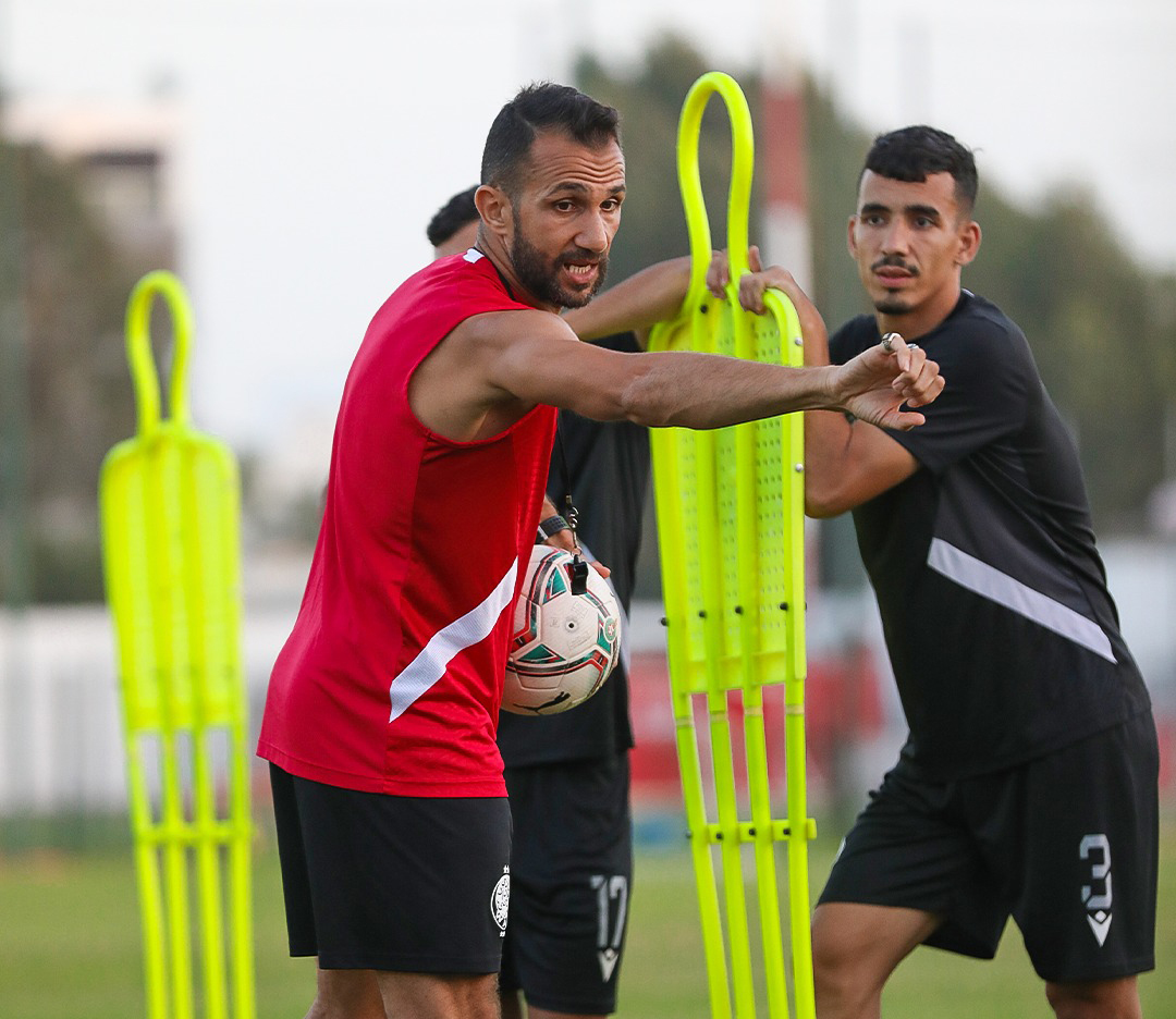 عادل رمزي: تأمين التأهل ينطلق من نيجيريا