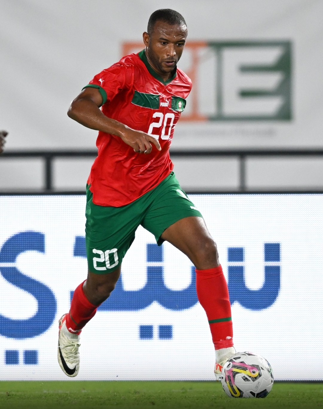 الكعبي مستغل أنصاف الفرص يصعب مهمة منافسيه لحضور  الكان 