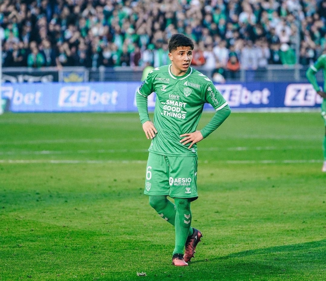 الإيقاف يبعد بنجامان بوشواري عن قمة الاسبوع