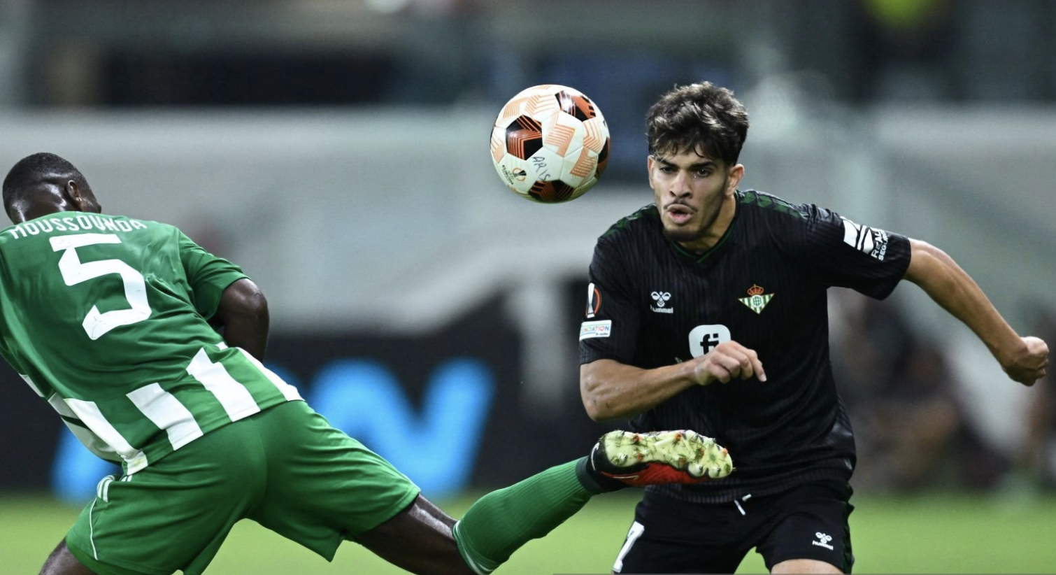 الزلزولي يبدع بقبرص ويساهم في هدف الفوز