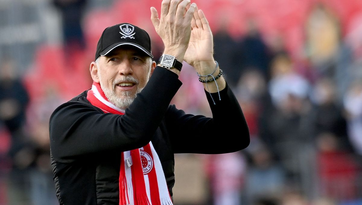 مدرب بريست عن خطأ داري:  لن أدين لاعباً يرتكب خطأً 