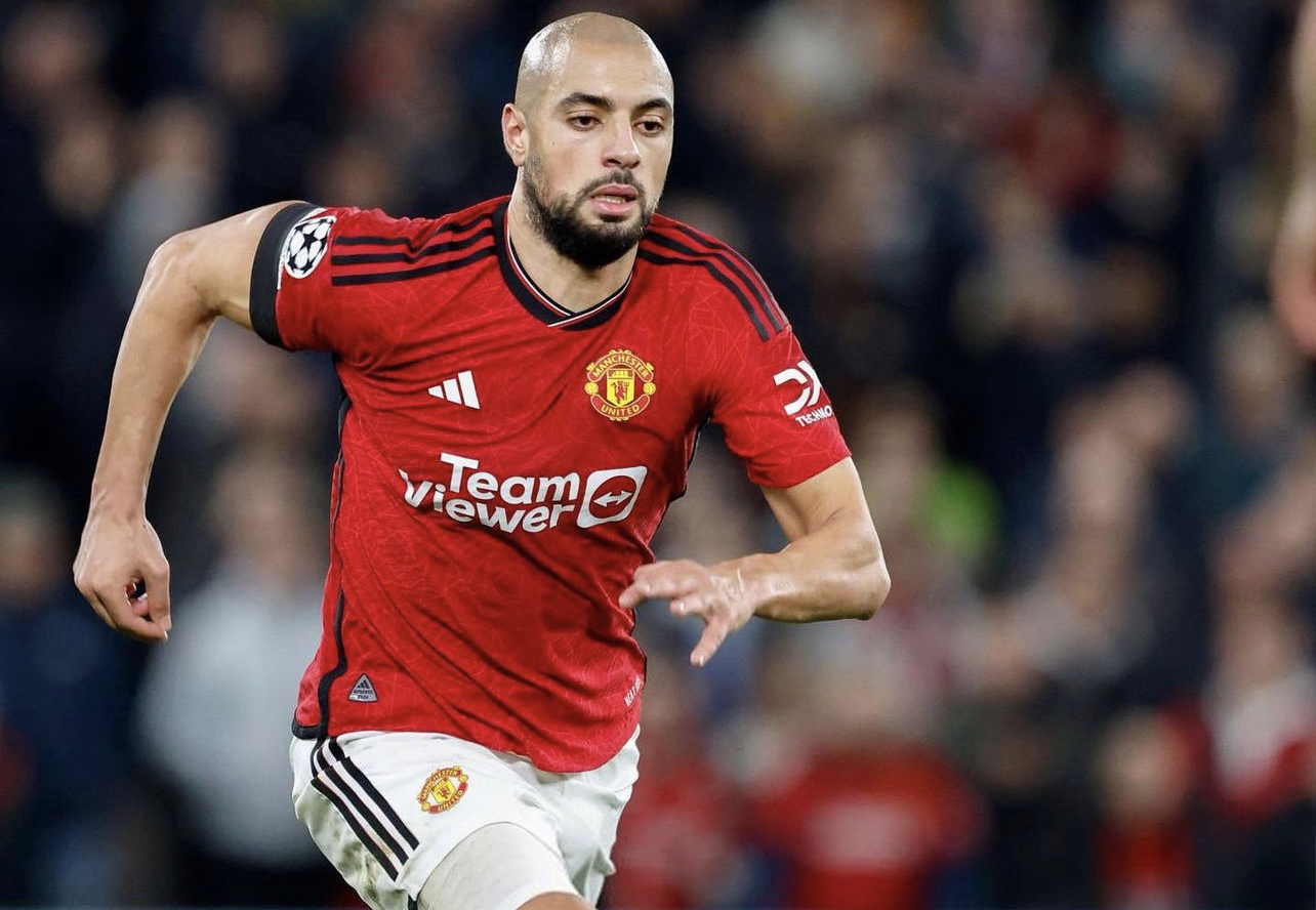 أمرابط جلس إحتياطيا والمان يونايتد حصل على العلامة بصعوبة