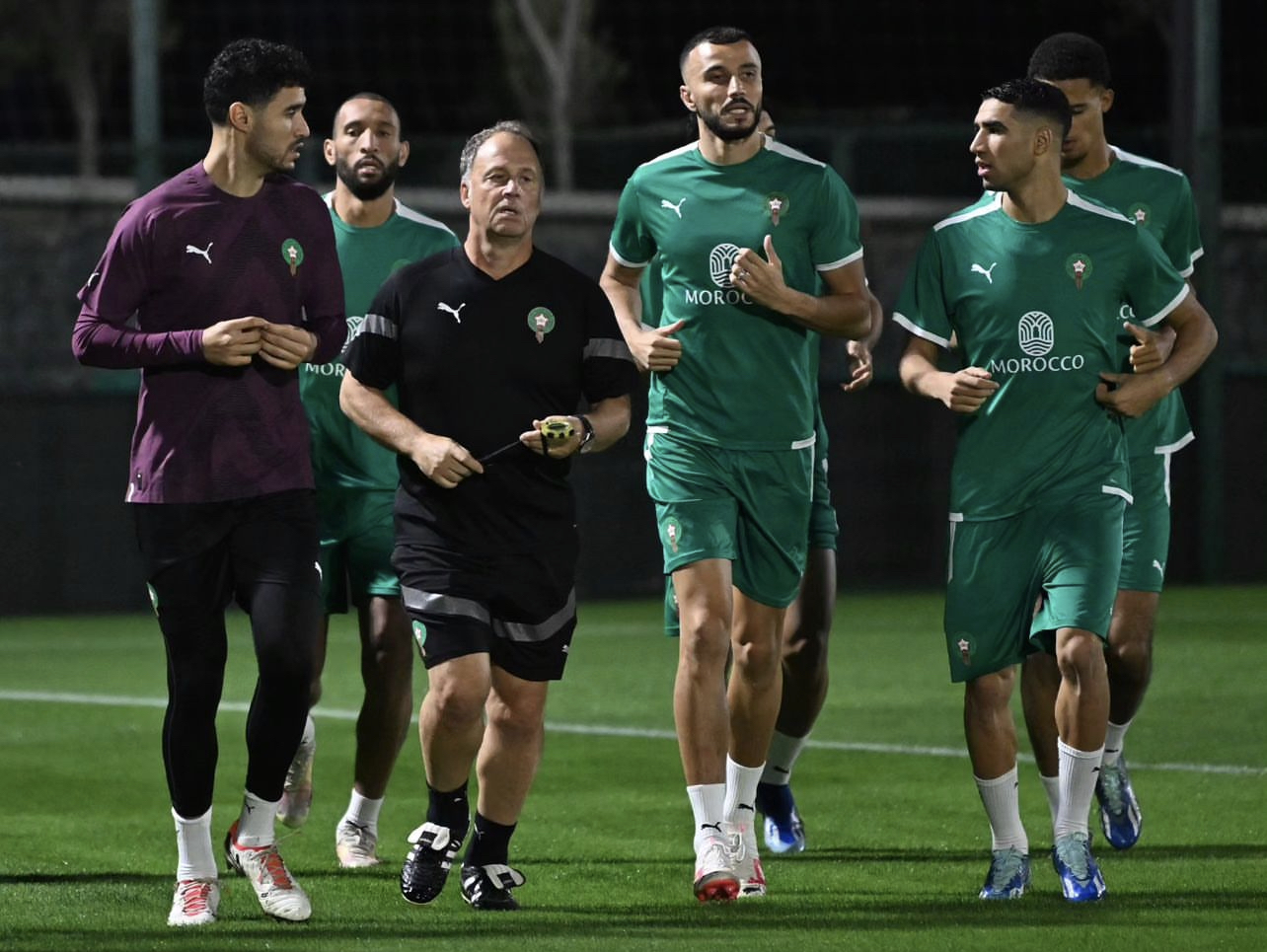 الناخب الوطني يفتح حصته أمام وسائل الإعلام