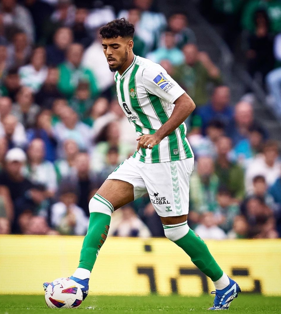 شادي أدى مهمته والزلزولي شارك احتياطيا في فوز بيتيس