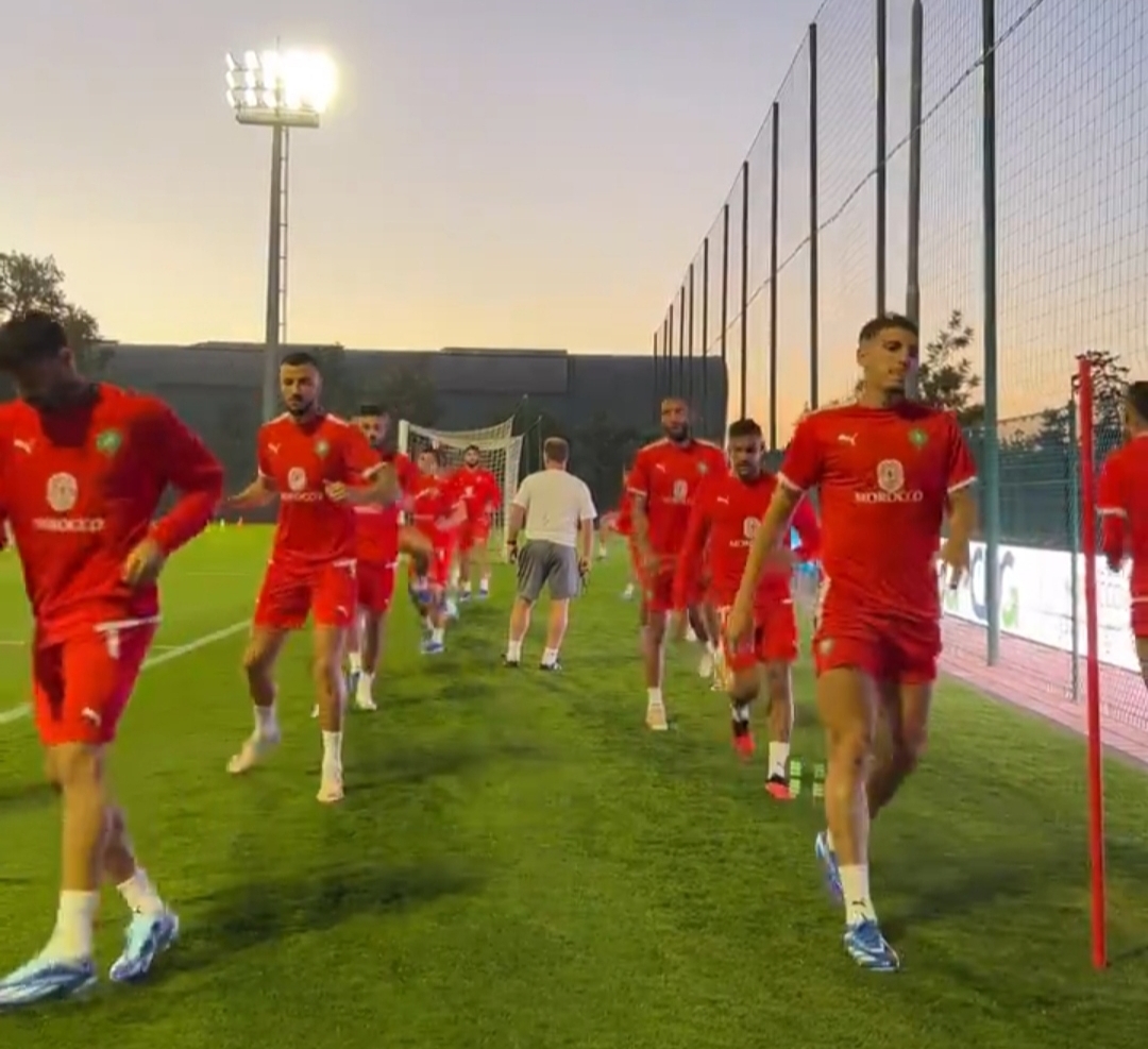 الحصة التدريبية الثالثة للمنتخب الوطني بمشاركة جميع اللاعبين