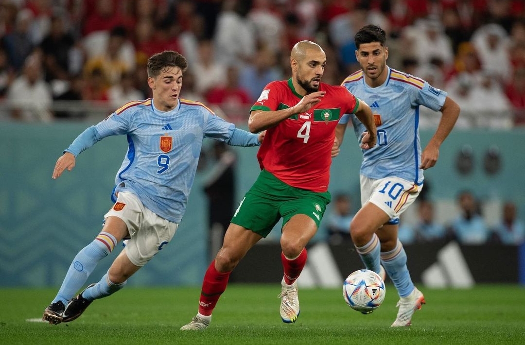 الكان فرصة أمرابط للرد على حملة الشياطين