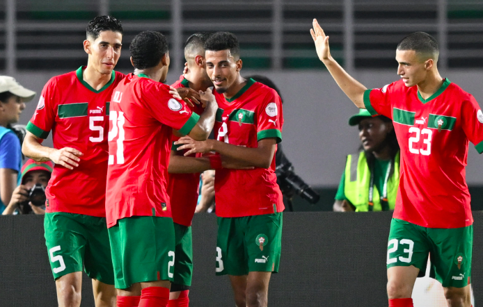 وحده المنتخب المغربي نجا من فخ البدايات
