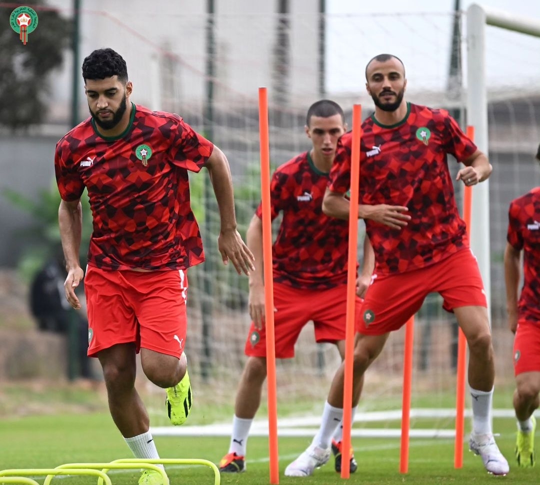 المنتخب الوطني يخوض حصة تدريبية جديدة تحت حرارة ودرجة رطوبة عالية
