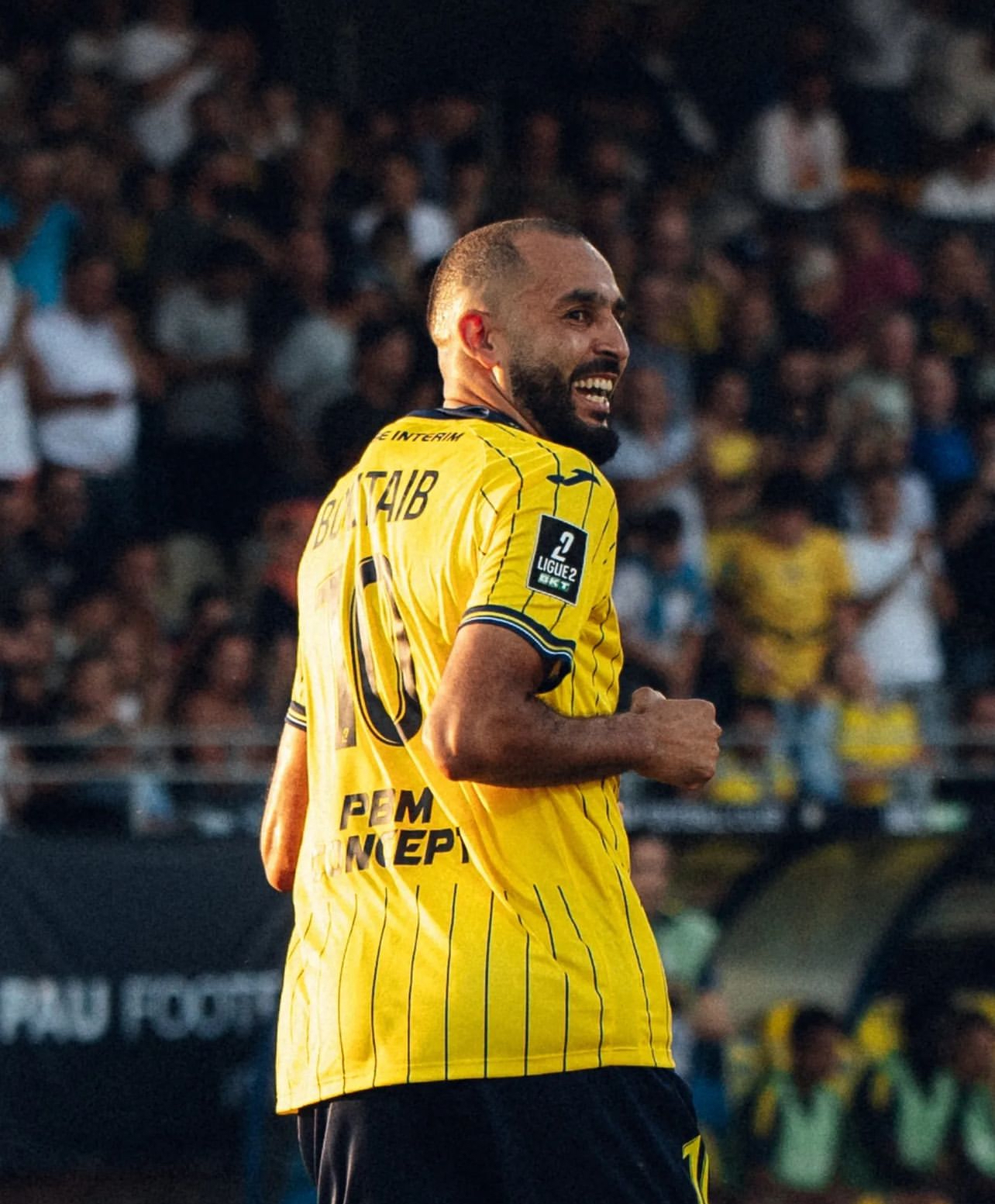 بوطيب ثاني هدف وبطاقة حمراء