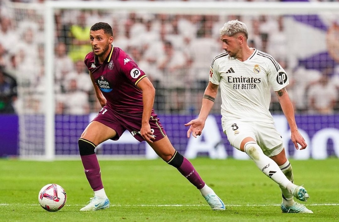 أملاح قدم افضل مباراة له رغم التعادل