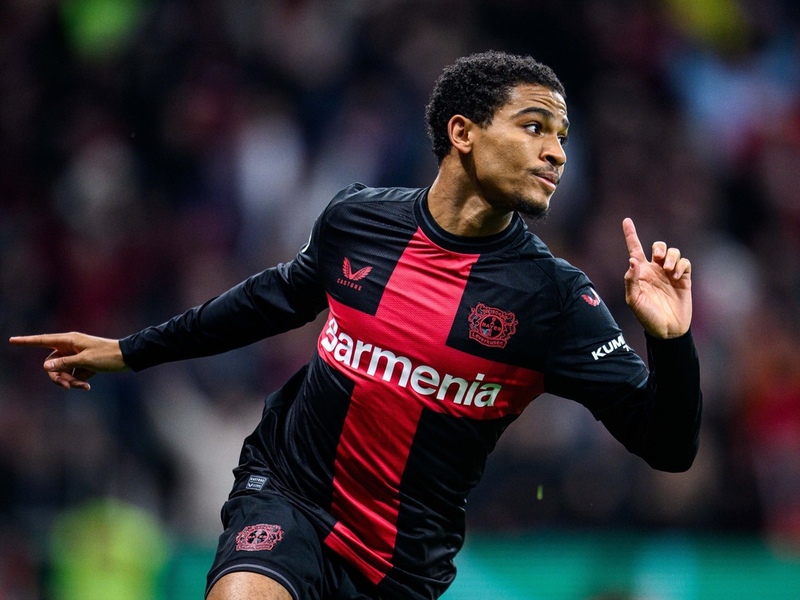 أمين عدلي مطلوب بميلان الإيطالي