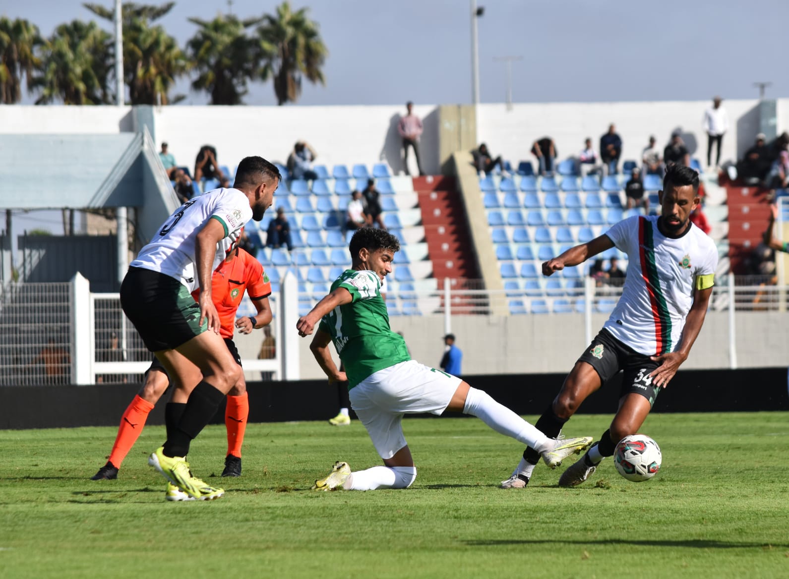 البطولة الاحترافية 1.. الدفاع الحسني الجديدي يفوز على الجيش الملكي (1-0)