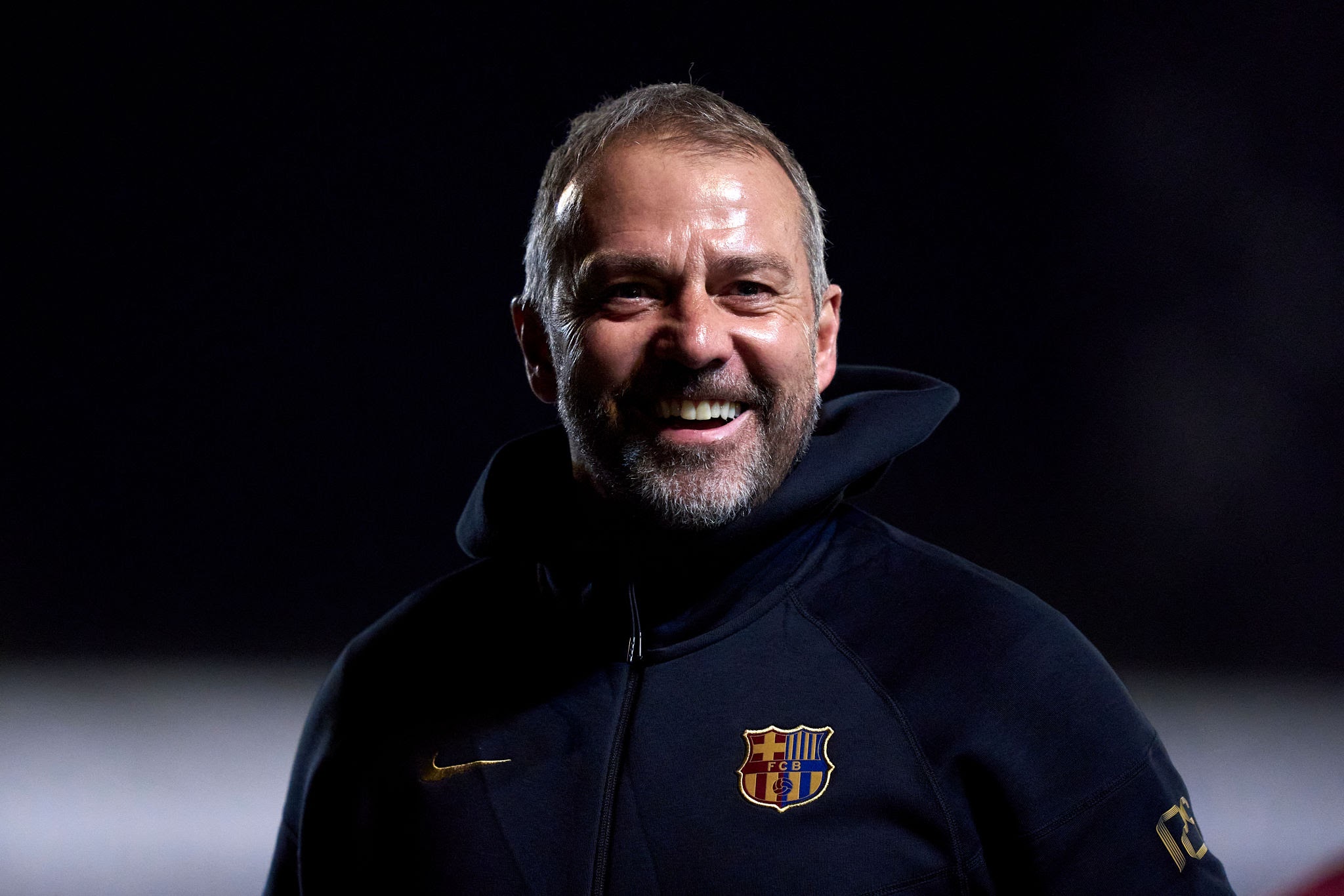 فليك يشيد بروح برشلونة بعد الفوز الساحق 7-1 على بلنسية