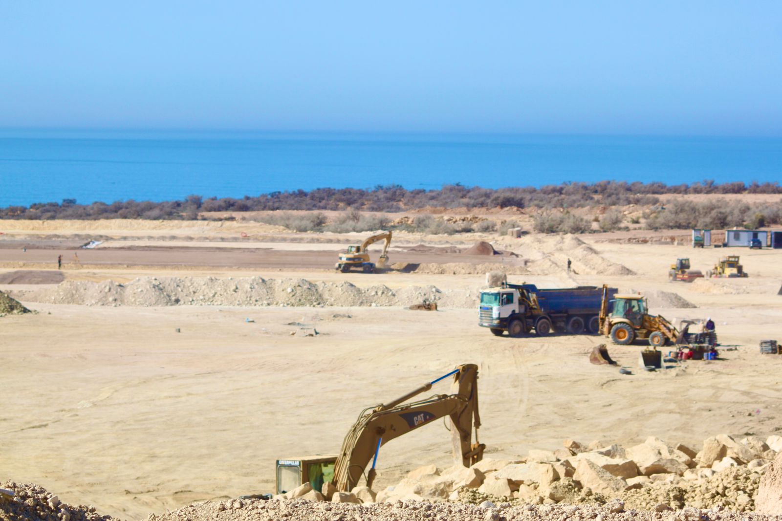 انطلاق أشغال بناء وتجهيز مركب رياضي بمعايير الفيفا في تغازوت