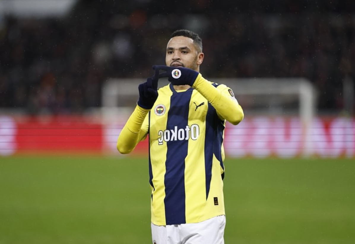 مورينيو يرد على المنتقدين بخصوص تألق النصيري