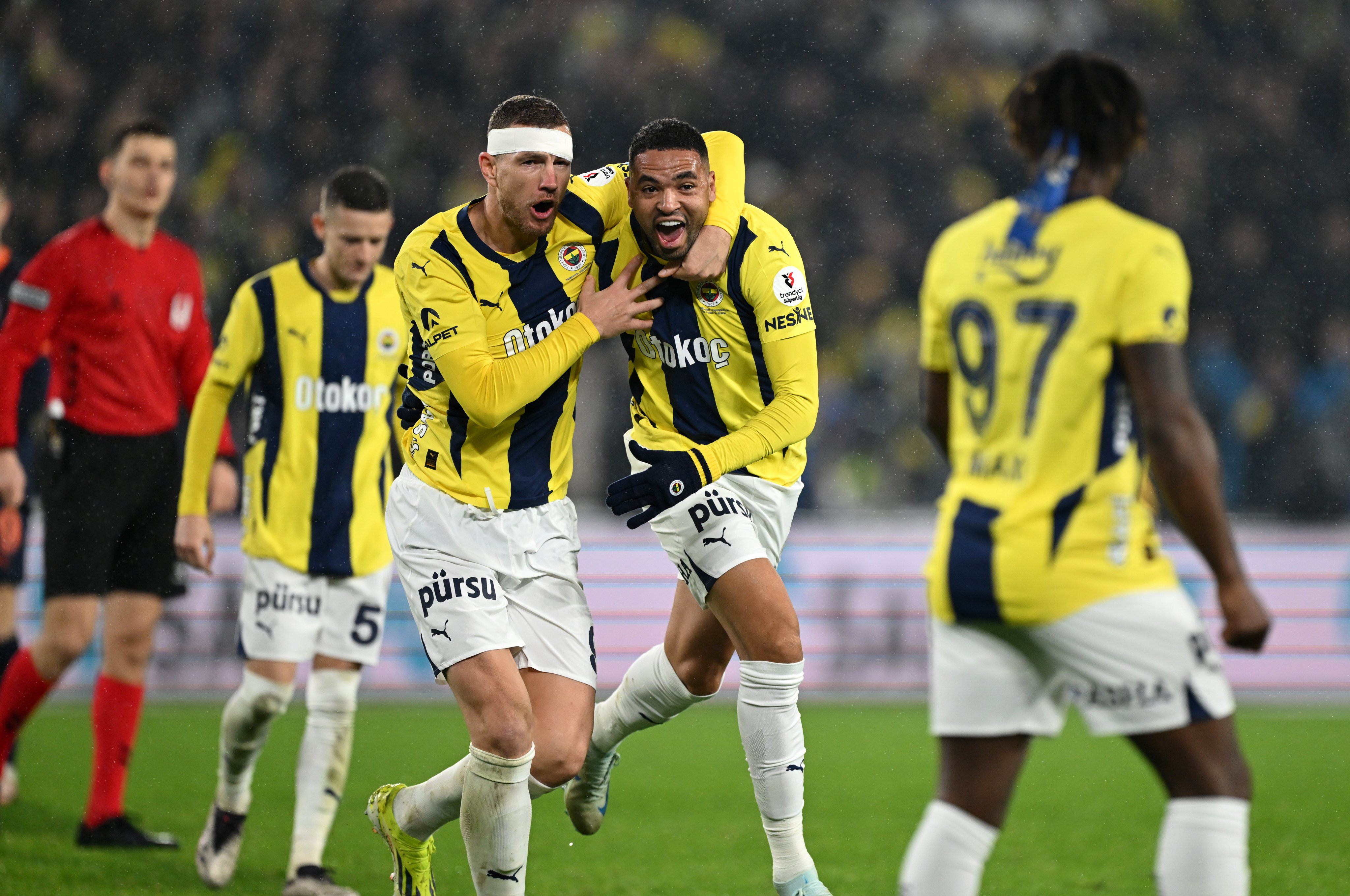 النصيري يسعى لتجاوز رقمه القياسي