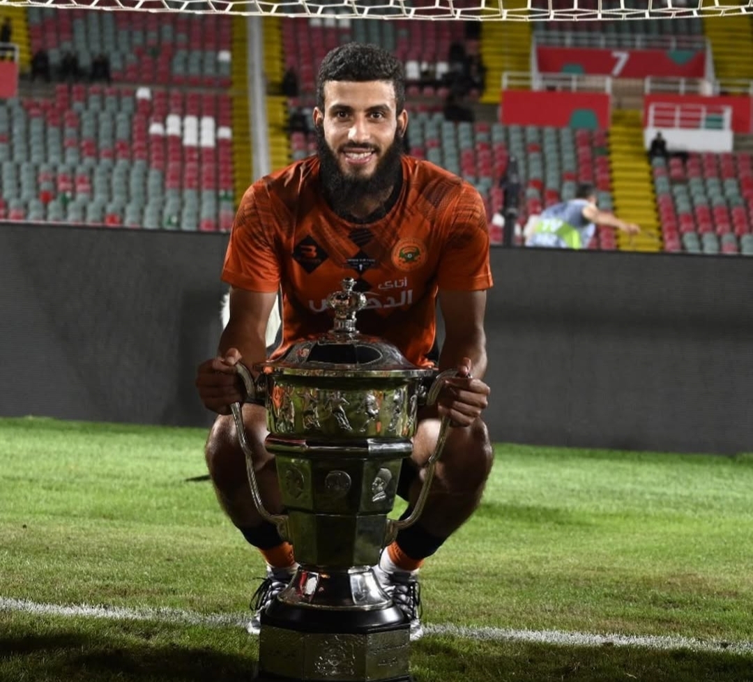 لبحيري أفصل لاعب في البطولة دون منازع